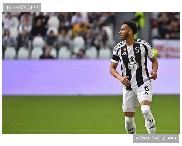 尤文半场2比1库普梅纳斯双响伤退